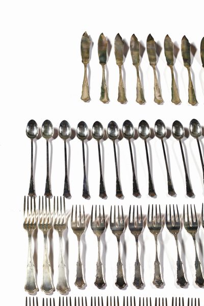 ARGENTIERE ITALIANO DEL XX SECOLO : Servizio miscellaneo di posate in argento da 12 (217 pezzi)  - Asta Asta 395 | ARTE ANTICA E DEL XIX SECOLO Online - Associazione Nazionale - Case d'Asta italiane