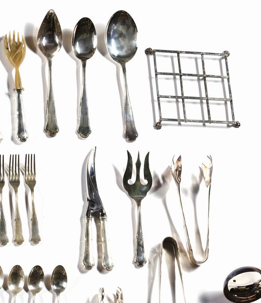 ARGENTIERE ITALIANO DEL XX SECOLO : Servizio miscellaneo di posate in argento da 12 (217 pezzi)  - Asta Asta 395 | ARTE ANTICA E DEL XIX SECOLO Online - Associazione Nazionale - Case d'Asta italiane