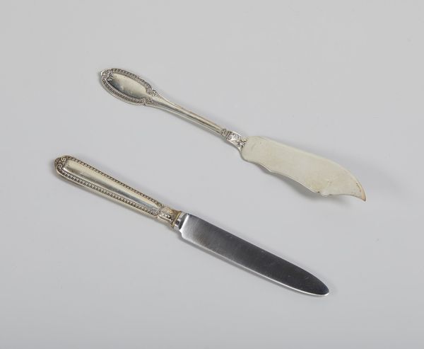 ARGENTIERE ITALIANO DEL XX SECOLO : Servizio miscellaneo di posate in argento da 12 (106 pezzi)  - Asta Asta 395 | ARTE ANTICA E DEL XIX SECOLO Online - Associazione Nazionale - Case d'Asta italiane