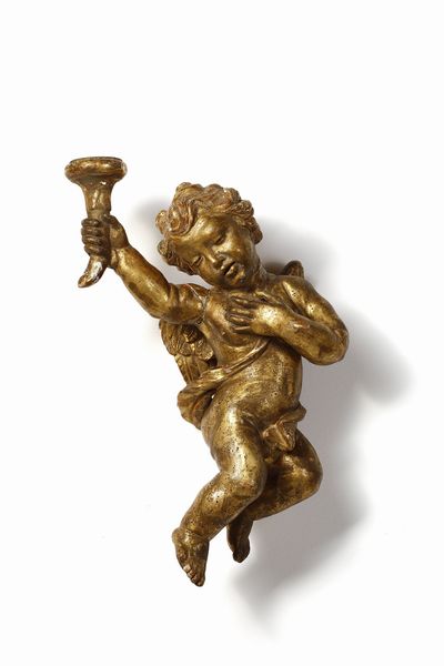SCULTORE CENTROITALIANO DEL XVII-XVIII SECOLO : Coppia di putti alati in legno scolpito e dorato raffigurati nell'atto di reggere delle cornucopie  - Asta Asta 395 | ARTE ANTICA E DEL XIX SECOLO Online - Associazione Nazionale - Case d'Asta italiane
