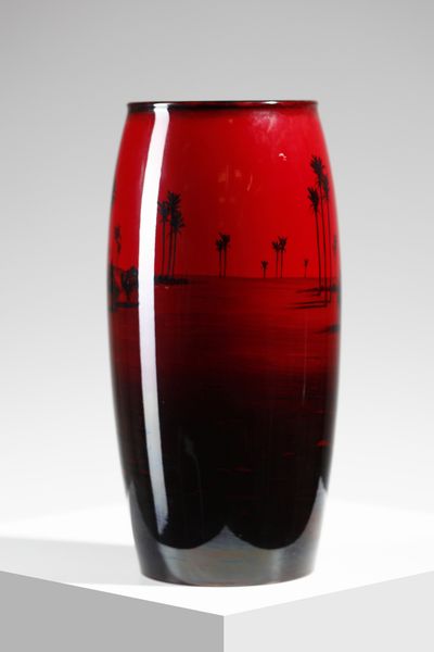ROYAL DOULTON : Vaso flamb� in terracotta modellata a colaggio smaltata in rosso cupo con decoro in nero di paesaggio  - Asta Asta 395 | ARTE ANTICA E DEL XIX SECOLO Online - Associazione Nazionale - Case d'Asta italiane
