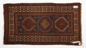 KAZAK : Tappeto Bordjalu  - Asta Asta 395 | ARTE ANTICA E DEL XIX SECOLO Online - Associazione Nazionale - Case d'Asta italiane