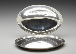 ARGENTIERE INGLESE DEL XVIII SECOLO : Conserva vivande di forma circolare in argento con manico in legno  - Asta Asta 395 | ARTE ANTICA E DEL XIX SECOLO Online - Associazione Nazionale - Case d'Asta italiane