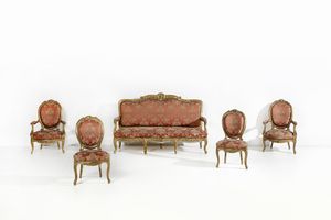 MANIFATTURA DEL XIX SECOLO - Salotto composto da cinque elementi in legno intagliato e dorato in stile Luigi XV