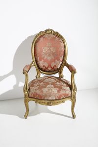 MANIFATTURA DEL XIX SECOLO : Salotto composto da cinque elementi in legno intagliato e dorato in stile Luigi XV  - Asta Asta 395 | ARTE ANTICA E DEL XIX SECOLO Online - Associazione Nazionale - Case d'Asta italiane