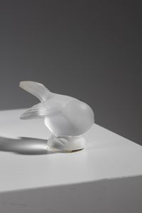 LALIQUE : Gruppo di sei ferma carte raffiguranti animali in vetro bianco opalescente  - Asta Asta 395 | ARTE ANTICA E DEL XIX SECOLO Online - Associazione Nazionale - Case d'Asta italiane