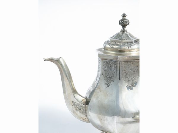 Servizio da t� e caff� in argento  - Asta L'Arte di Arredare - Associazione Nazionale - Case d'Asta italiane