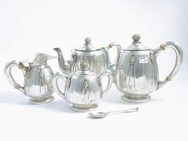 Servizio da t� e caff� in argento  - Asta L'Arte di Arredare - Associazione Nazionale - Case d'Asta italiane