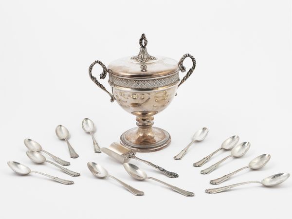 Set da caff� in argento  - Asta L'Arte di Arredare - Associazione Nazionale - Case d'Asta italiane