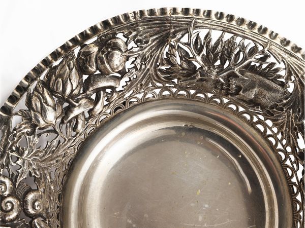 Centrotavola in argento, Firenze  - Asta L'Arte di Arredare - Associazione Nazionale - Case d'Asta italiane