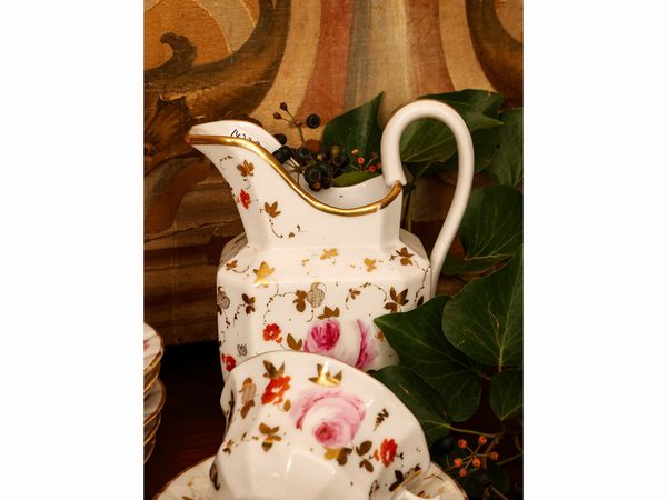 Servizio da caff� in porcellana, Ginori, met� del XIX secolo  - Asta L'Arte di Arredare - Associazione Nazionale - Case d'Asta italiane