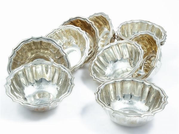 Set di dodici vaschette lavadita in argento  - Asta L'Arte di Arredare - Associazione Nazionale - Case d'Asta italiane