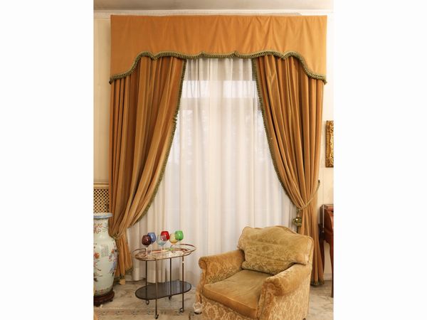 Tendaggio  in cotone di colore ecr�  - Asta L'Arte di Arredare - Associazione Nazionale - Case d'Asta italiane