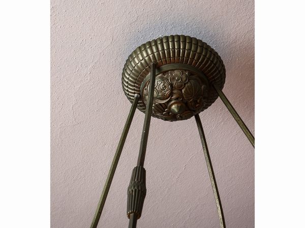 Grande lampadario Art Dec� a sospensione in metallo e vetro acidato  - Asta L'Arte di Arredare - Associazione Nazionale - Case d'Asta italiane