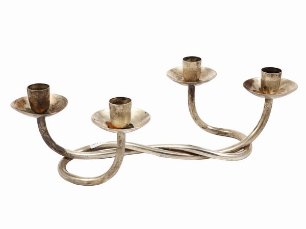 Candelabro in argento  - Asta L'Arte di Arredare - Associazione Nazionale - Case d'Asta italiane