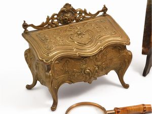 Lotto di curiosit�  - Asta L'Arte di Arredare - Associazione Nazionale - Case d'Asta italiane