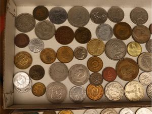 Lotto di curiosit� d'epoca  - Asta L'Arte di Arredare - Associazione Nazionale - Case d'Asta italiane