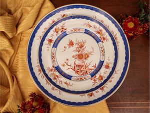 Servizio di piatti in porcellana, Vista Alegre  - Asta L'Arte di Arredare - Associazione Nazionale - Case d'Asta italiane