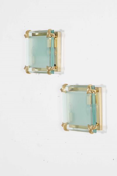 Coppia di applique in metallo dorato e vetro  - Asta Antiquariato febbraio - Associazione Nazionale - Case d'Asta italiane