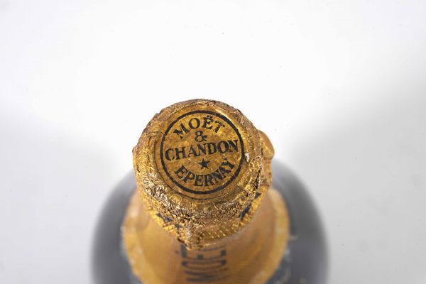 Champagne Moet & Chandon  - Asta Antiquariato febbraio - Associazione Nazionale - Case d'Asta italiane