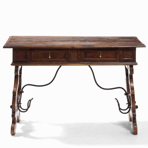 Scrittoio con gambe a lira. XIX secolo  - Asta Antiquariato febbraio - Associazione Nazionale - Case d'Asta italiane