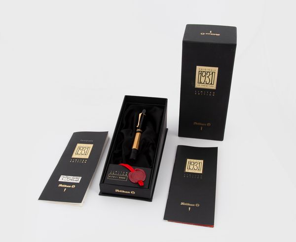Pelikan Original 1931 Limited Edition - Penna stilografica in resina nera e particolari in metallo dorato  - Asta  Asta a Tempo - Penne da Collezione e Accessori da Scrivania - Associazione Nazionale - Case d'Asta italiane