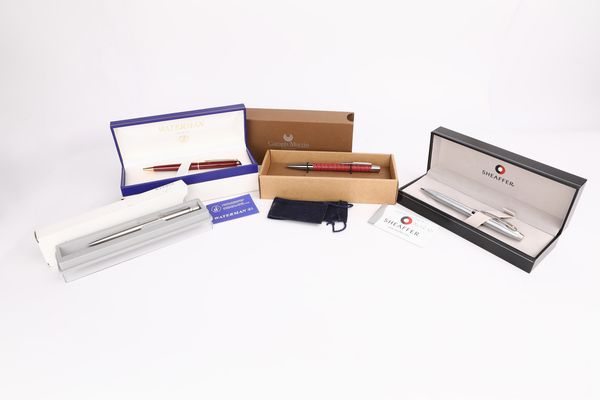 Waterman, Sheaffer, Parker, Campomarzio - Quattro penne a sfera in acciaio, metallo smaltato e legno  - Asta  Asta a Tempo - Penne da Collezione e Accessori da Scrivania - Associazione Nazionale - Case d'Asta italiane