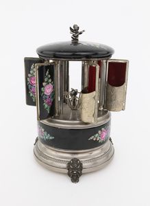 Reuge, Patent Simo Florence - Portasigarette con carillon in porcellana e metallo argentato  - Asta  Asta a Tempo - Penne da Collezione e Accessori da Scrivania - Associazione Nazionale - Case d'Asta italiane