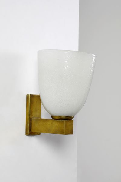 SCARPA CARLO (1906 - 1978) : attribuito. Coppia di lampade da parete per Venini  - Asta Asta 397 | DESIGN E ARTI DECORATIVE DEL NOVECENTO Online - Associazione Nazionale - Case d'Asta italiane