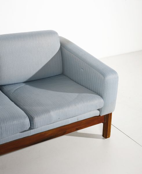 SAPORITI SERGIO (1928 - 2014) : Divano  - Asta Asta 397 | DESIGN E ARTI DECORATIVE DEL NOVECENTO Online - Associazione Nazionale - Case d'Asta italiane