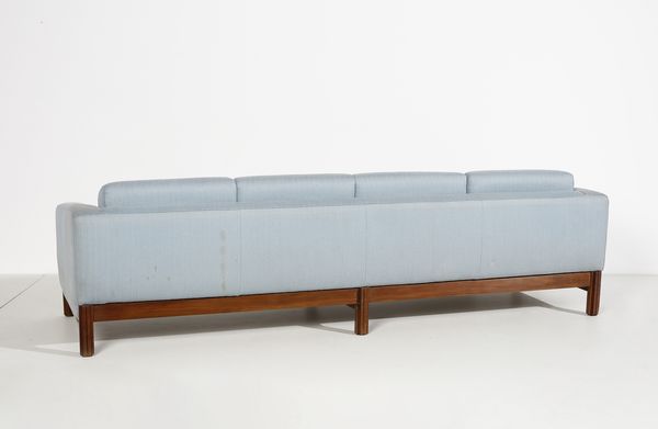 SAPORITI SERGIO (1928 - 2014) : Divano  - Asta Asta 397 | DESIGN E ARTI DECORATIVE DEL NOVECENTO Online - Associazione Nazionale - Case d'Asta italiane