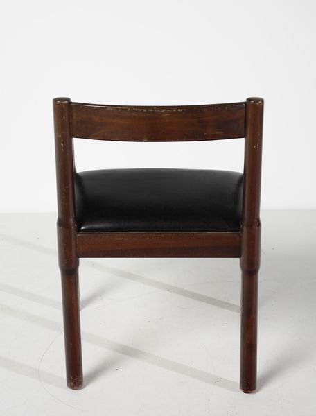 MAGISTRETTI VICO (1920 - 2006) : Quattro sedie Carimate per Cassina  - Asta Asta 397 | DESIGN E ARTI DECORATIVE DEL NOVECENTO Online - Associazione Nazionale - Case d'Asta italiane