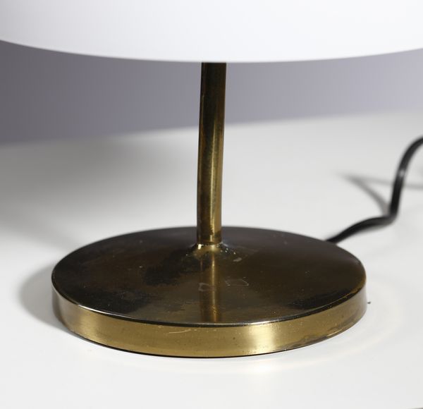 GARDELLA IGNAZIO (1905 - 1999) : Lampada da tavolo Arenzano per Azucena  - Asta Asta 397 | DESIGN E ARTI DECORATIVE DEL NOVECENTO Online - Associazione Nazionale - Case d'Asta italiane