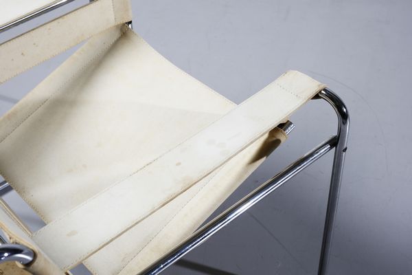 BREUER MARCEL LAJOS (1902 - 1981) : Coppia di poltrone per Gavina  - Asta Asta 397 | DESIGN E ARTI DECORATIVE DEL NOVECENTO Online - Associazione Nazionale - Case d'Asta italiane