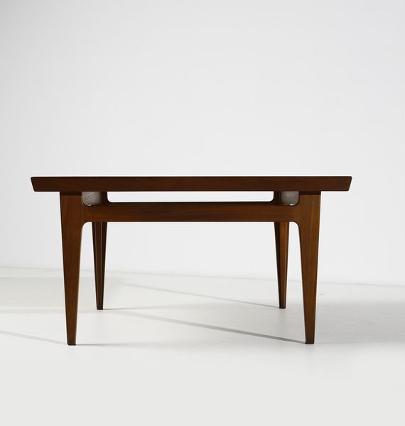 JUHL FINN (1912 - 1989) : Tavolino per France & Davorkosen  - Asta Asta 397 | DESIGN E ARTI DECORATIVE DEL NOVECENTO Online - Associazione Nazionale - Case d'Asta italiane