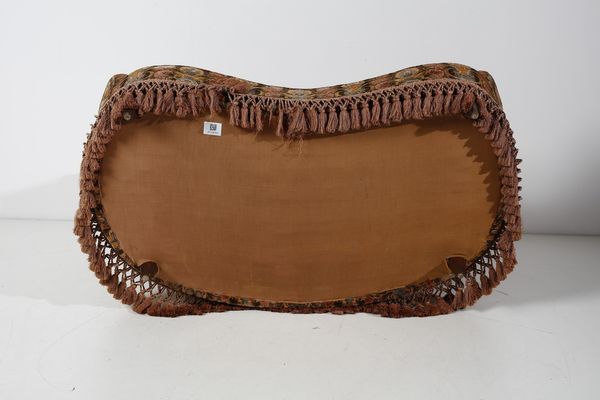 FEDE CHETI (1936 - 1975) : Divanetto  - Asta Asta 397 | DESIGN E ARTI DECORATIVE DEL NOVECENTO Online - Associazione Nazionale - Case d'Asta italiane