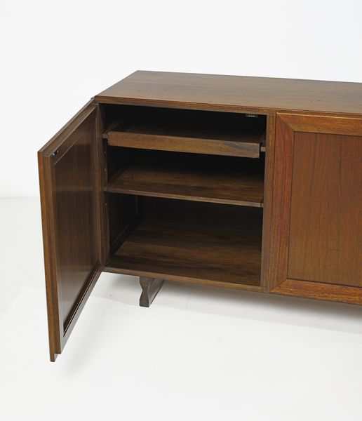 ALBINI FRANCO (1905 - 1977) : Credenza MB15 per Poggi  - Asta Asta 397 | DESIGN E ARTI DECORATIVE DEL NOVECENTO Online - Associazione Nazionale - Case d'Asta italiane