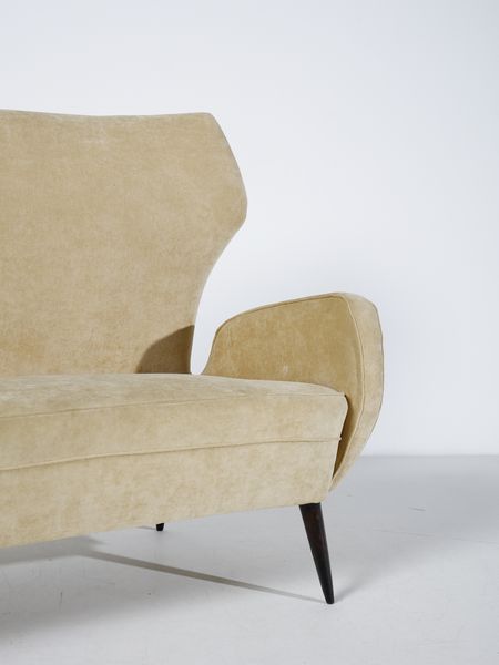 LINA BO BARDI & CARLO PAGANI : attribuito. Divano  - Asta Asta 397 | DESIGN E ARTI DECORATIVE DEL NOVECENTO Online - Associazione Nazionale - Case d'Asta italiane