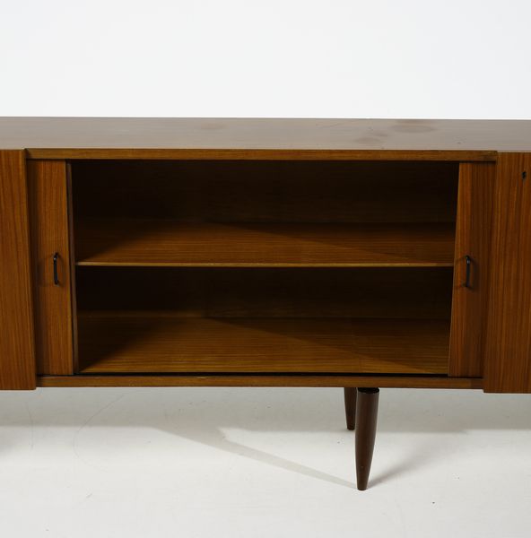 DASSI MOBILI MODERNI : Credenza  - Asta Asta 397 | DESIGN E ARTI DECORATIVE DEL NOVECENTO Online - Associazione Nazionale - Case d'Asta italiane