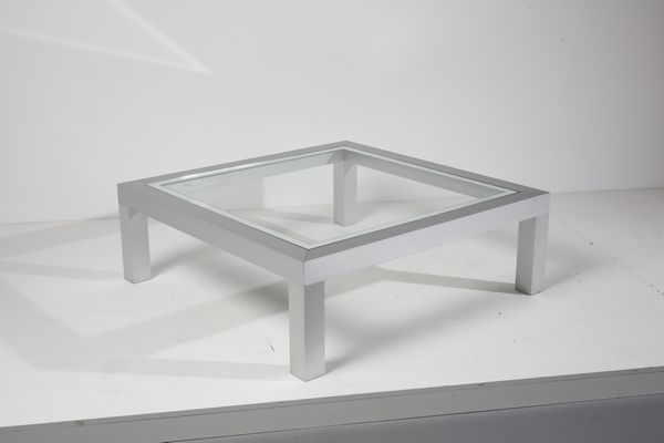 VIGO NANDA (1936 - 2020) : Tavolo Essential per Driade  - Asta Asta 397 | DESIGN E ARTI DECORATIVE DEL NOVECENTO Online - Associazione Nazionale - Case d'Asta italiane