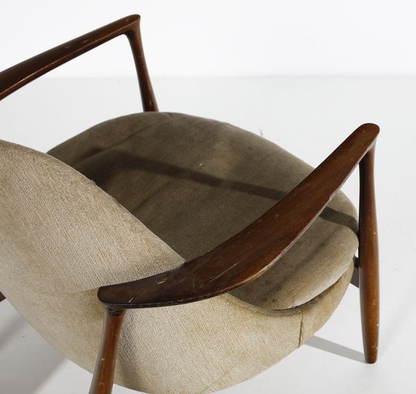 IB KOFOD-LARSEN : Poltrona Elizabeth per Christensen & Larsen  - Asta Asta 397 | DESIGN E ARTI DECORATIVE DEL NOVECENTO Online - Associazione Nazionale - Case d'Asta italiane