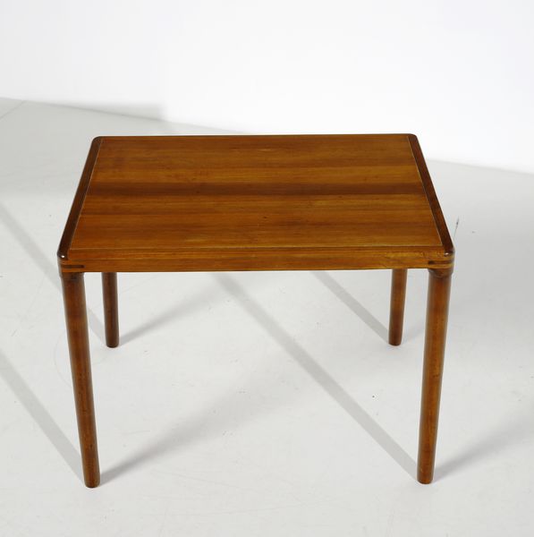 CAMACHO ROLDAN Y ARTECTO : Tavolino da salotto  - Asta Asta 397 | DESIGN E ARTI DECORATIVE DEL NOVECENTO Online - Associazione Nazionale - Case d'Asta italiane