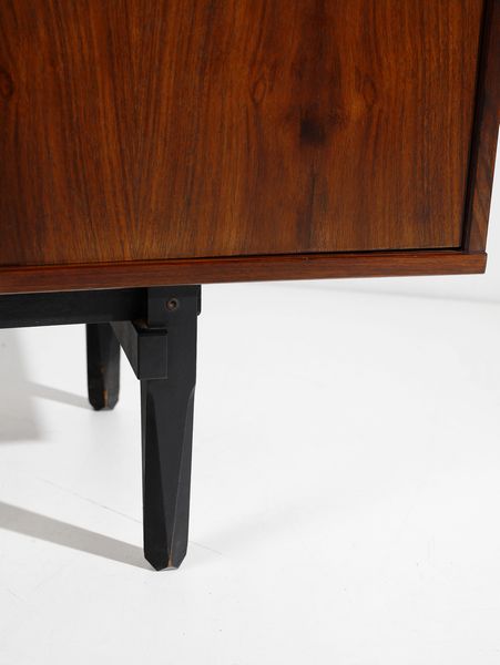 MANIFATTURA ITALIANA : Credenza  - Asta Asta 397 | DESIGN E ARTI DECORATIVE DEL NOVECENTO Online - Associazione Nazionale - Case d'Asta italiane