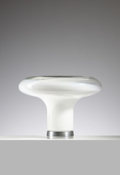 MANGIAROTTI ANGELO (1921 - 2012) : Lampada da tavolo Lesbo per Artemide  - Asta Asta 397 | DESIGN E ARTI DECORATIVE DEL NOVECENTO Online - Associazione Nazionale - Case d'Asta italiane
