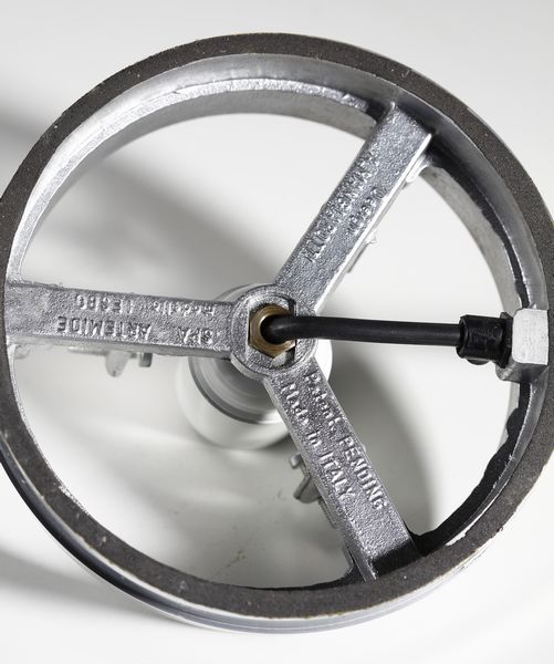 MANGIAROTTI ANGELO (1921 - 2012) : Lampada da tavolo Lesbo per Artemide  - Asta Asta 397 | DESIGN E ARTI DECORATIVE DEL NOVECENTO Online - Associazione Nazionale - Case d'Asta italiane