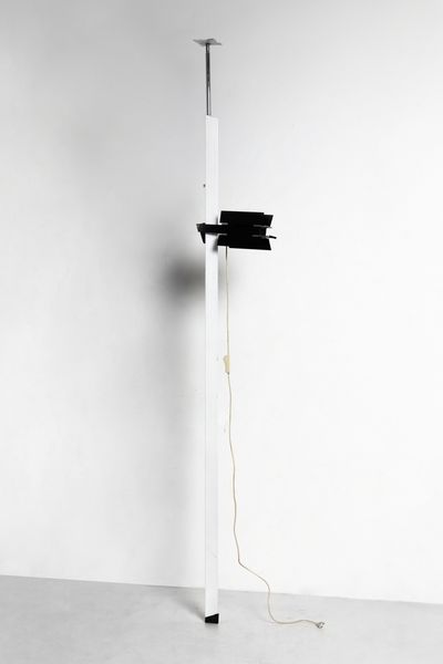 CHIGGIO ENNIO (n. 1938) : Lampada cielo terra per Lumenform  - Asta Asta 397 | DESIGN E ARTI DECORATIVE DEL NOVECENTO Online - Associazione Nazionale - Case d'Asta italiane