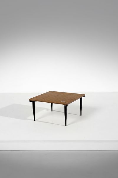 MAGISTRETTI VICO (1920 - 2006) : Tavolino da salotto T8 per Azucena  - Asta Asta 397 | DESIGN E ARTI DECORATIVE DEL NOVECENTO Online - Associazione Nazionale - Case d'Asta italiane