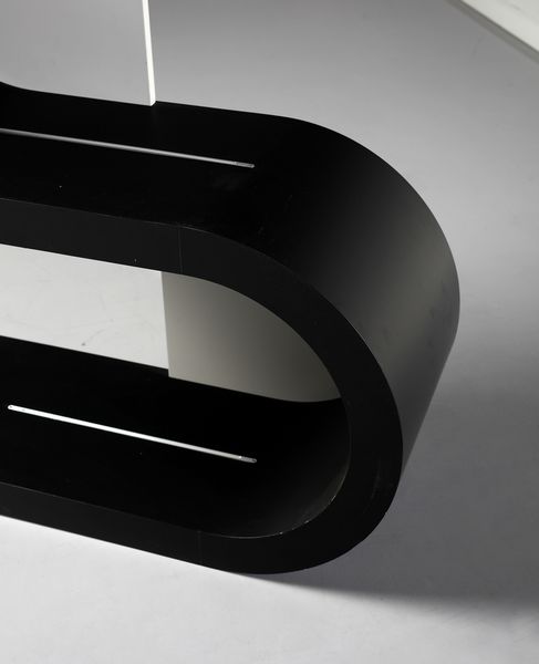 MANIFATTURA ITALIANA : Libreria  - Asta Asta 397 | DESIGN E ARTI DECORATIVE DEL NOVECENTO Online - Associazione Nazionale - Case d'Asta italiane