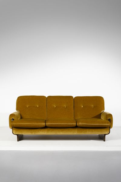 BUZZI FERDINANDO (1931 - 2021) : attribuito. Divano per Brunati  - Asta Asta 397 | DESIGN E ARTI DECORATIVE DEL NOVECENTO Online - Associazione Nazionale - Case d'Asta italiane