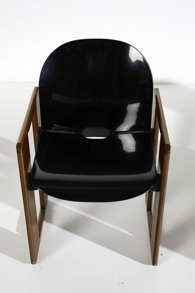 SCARPA AFRA (1937 -2011) & TOBIA (n. 1935) : Sei sedie Dialogo per B&B  - Asta Asta 397 | DESIGN E ARTI DECORATIVE DEL NOVECENTO Online - Associazione Nazionale - Case d'Asta italiane